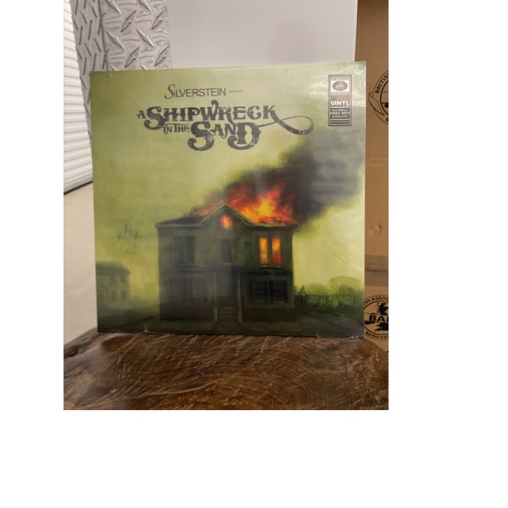 Silverstein - A Shipwreck In The Sand  LP